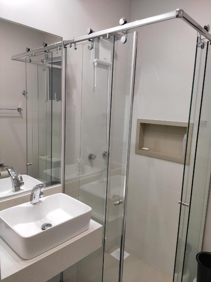 Apartamento Luxo Meia Praia Itapema Kültér fotó