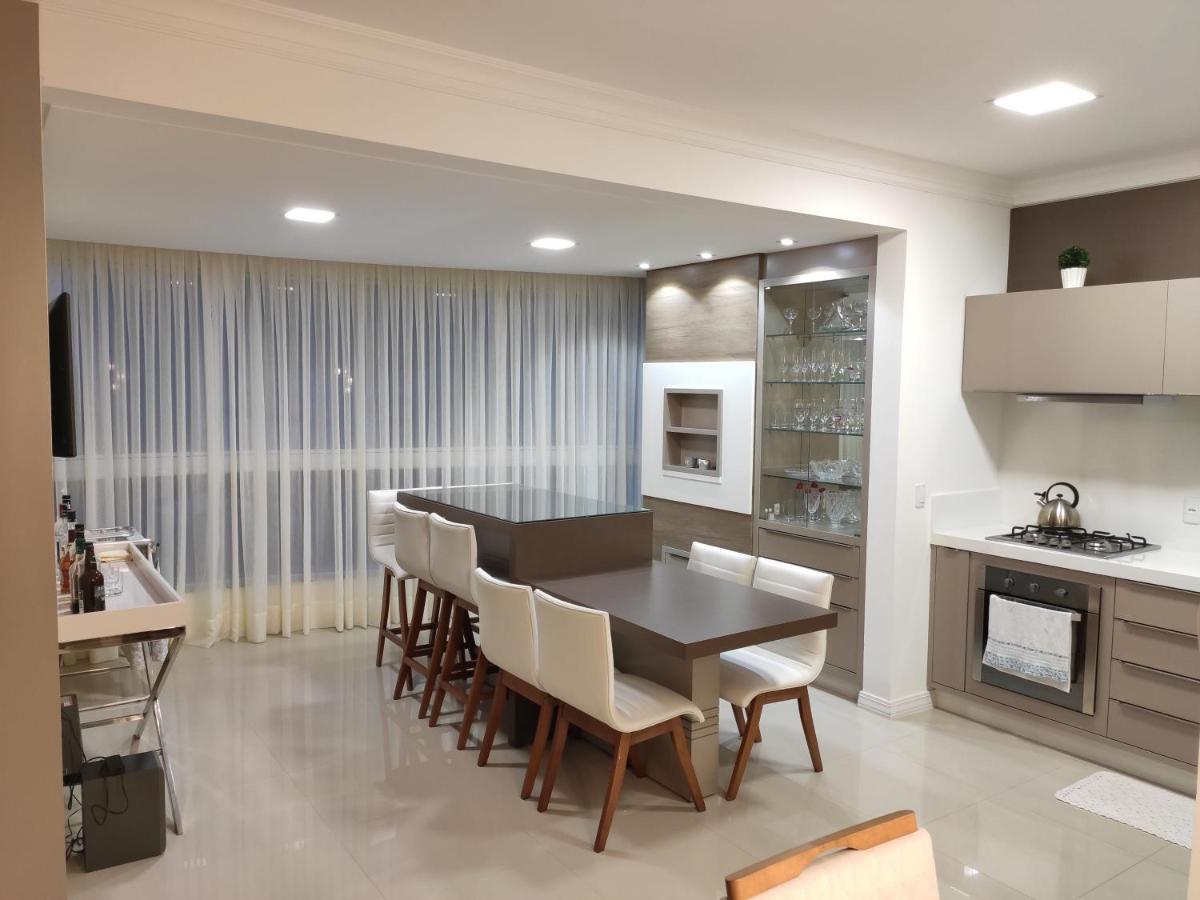 Apartamento Luxo Meia Praia Itapema Kültér fotó
